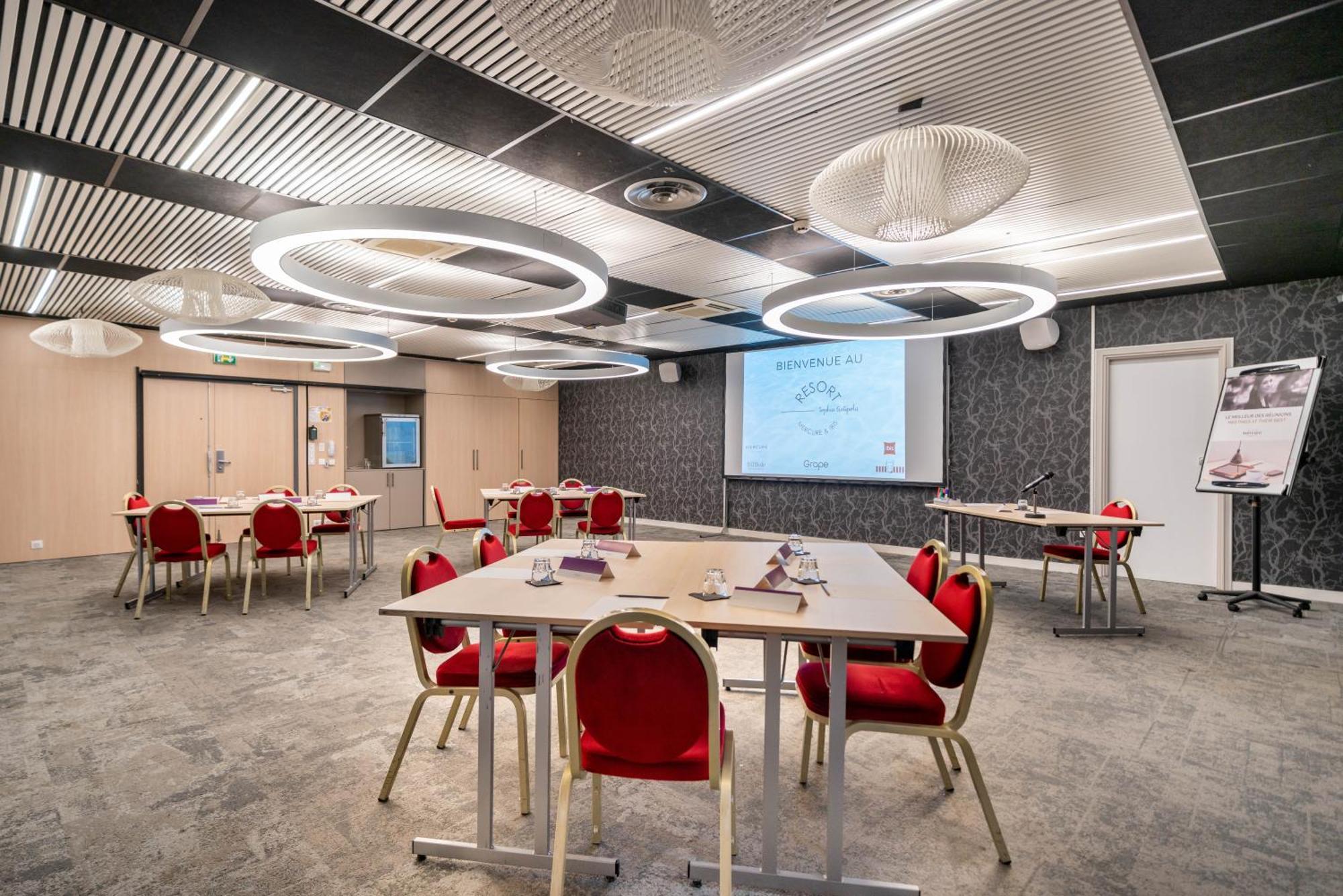 Mercure Antibes Sophia Antipolis Valbonne Exterior foto