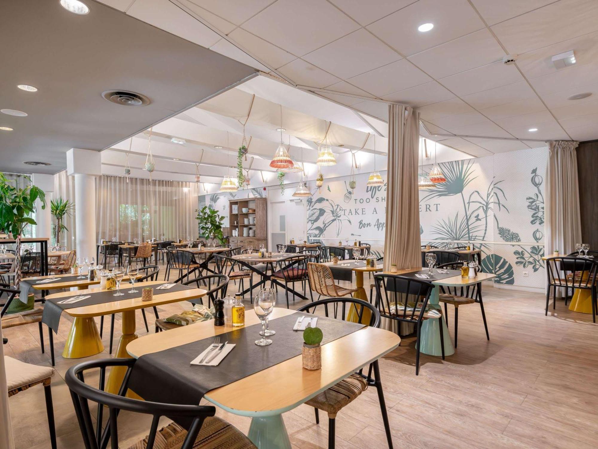 Mercure Antibes Sophia Antipolis Valbonne Exterior foto